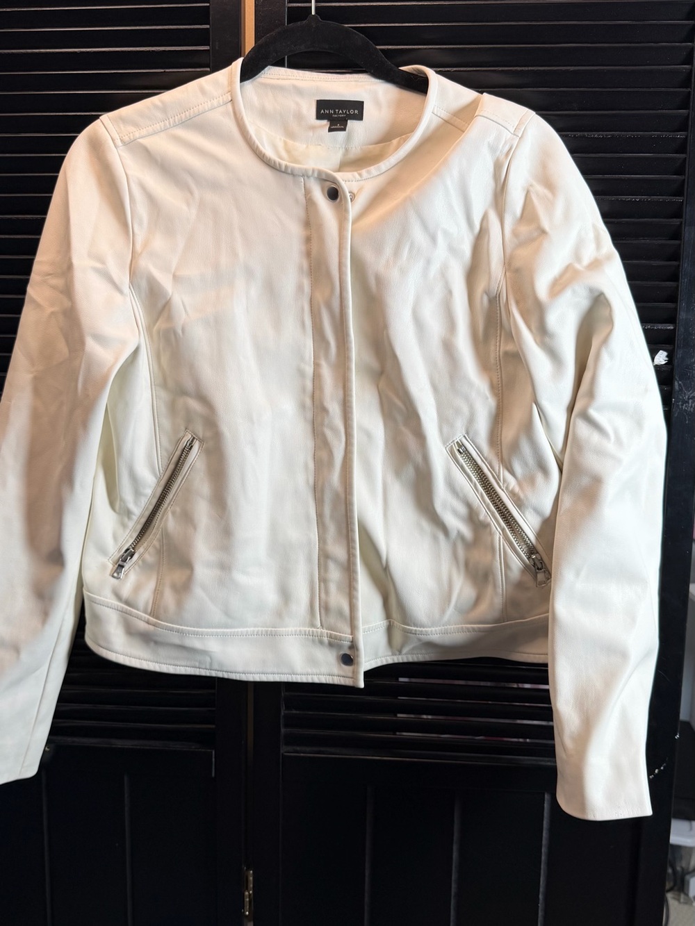 Ann Taylor Cream Collarless Leather Jacket